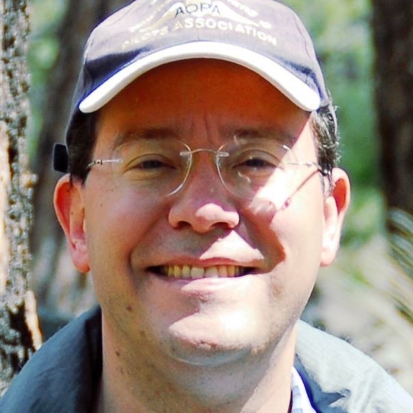 Carlos Reyes Carlos Reyes